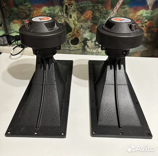 JBL Professional series 2426J