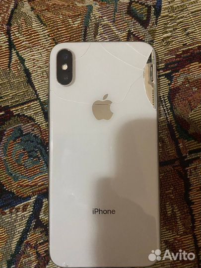 iPhone X, 64 ГБ