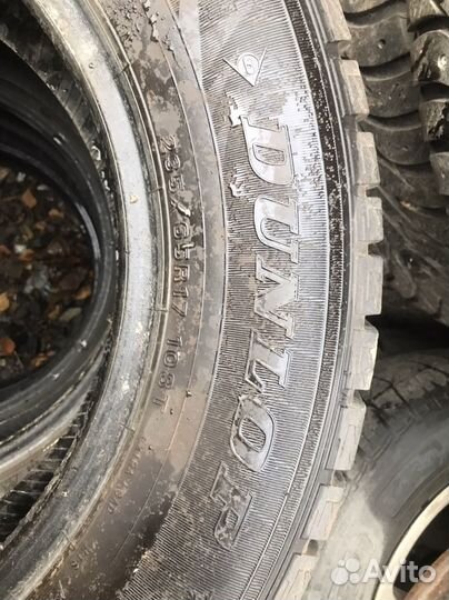 Dunlop Grandtrek Ice 02 235/65 R17