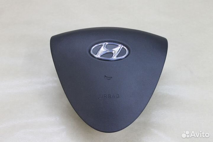 Рулевая накладка Hyundai i30