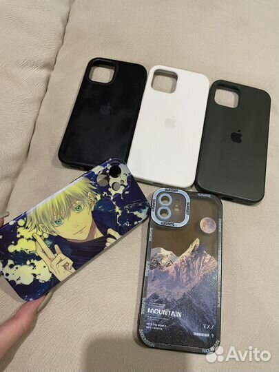Чехлы на телефон iPhone 12