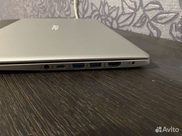 Ноутбук 13.3