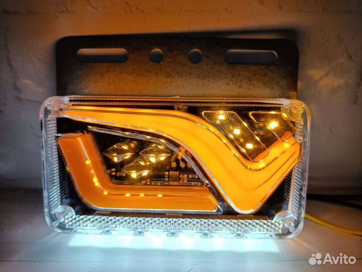 Боковые габаритные огни для грузовиков 4шт