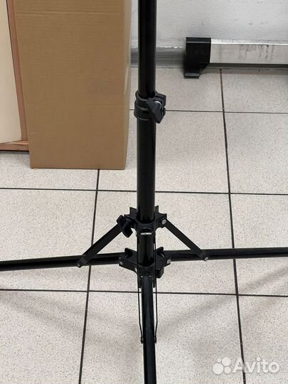 Штатив универсальный
