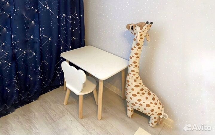 Детский стол и стул