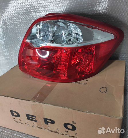 Задний фонарь Toyota Auris E150 (2010 - 2012)