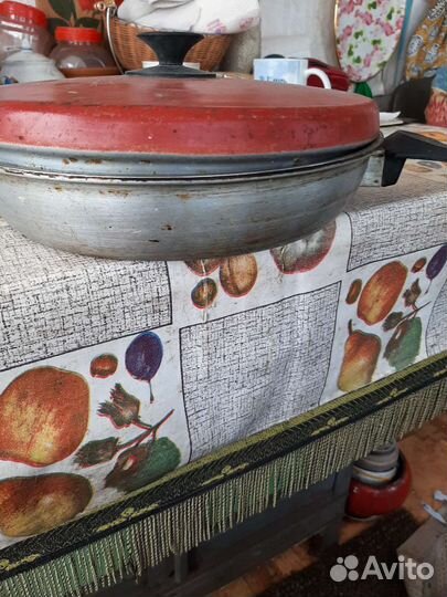 Сковорода металлическая с ручкой СССР