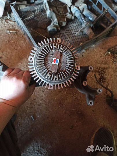 Вискомуфта, кронштейн Volkswagen Passat b5 adr