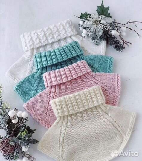 Вязаные манишки и повязки на голову