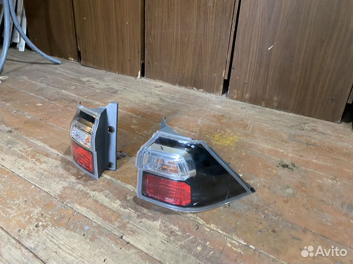 Задние фары honda stepwgn