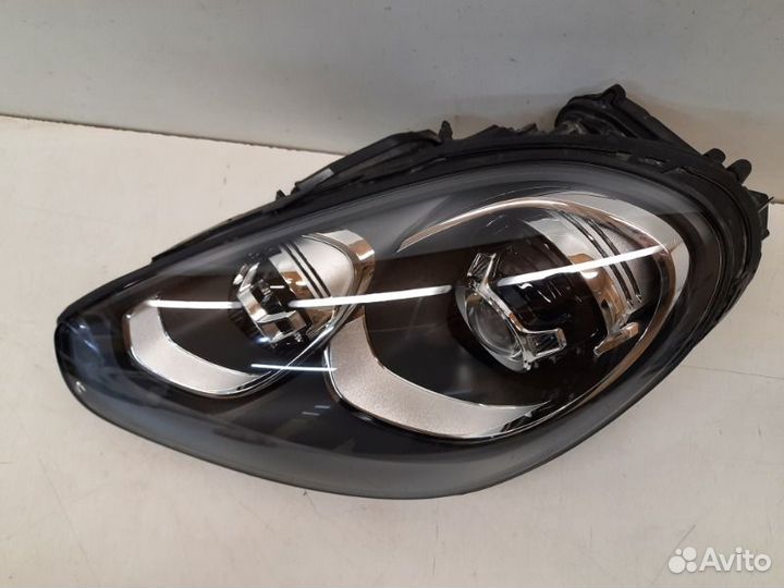 Фара передняя левая Porsche Cayenne 958 2015-2018