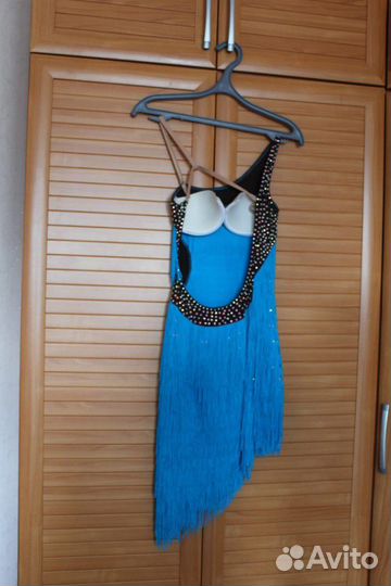 Платье для бальных танцев (латинская Америка)