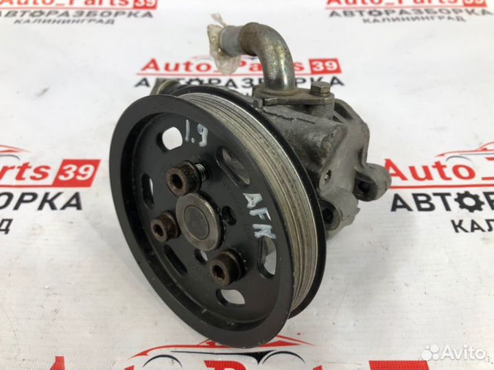 Насос гидроусилителя Audi A6 C5 4B 1.9 AFN