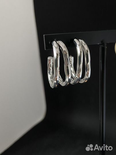 Стильные двойные серьги