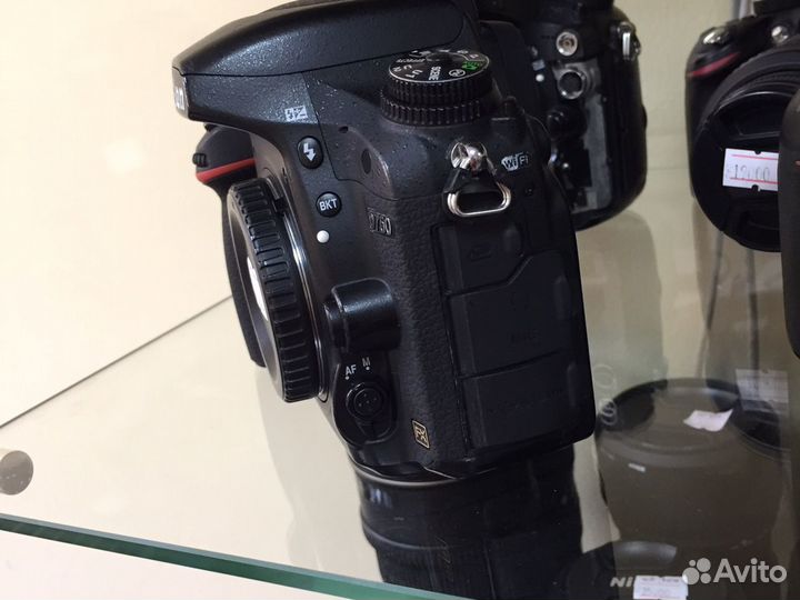 Зеркальный фотоаппарат Nikon D750 Body