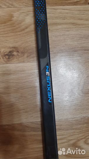 Клюшка хоккейная правый хват bauer