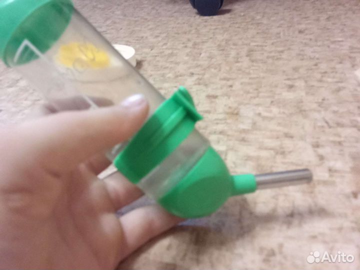 Поильник и домик