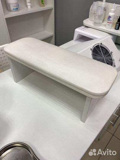 Подставка для маникюра