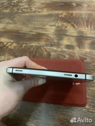 Планшет huawei mediapad на запчасти