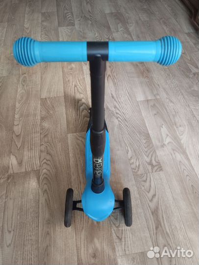 Самокат детский трехколесный складной