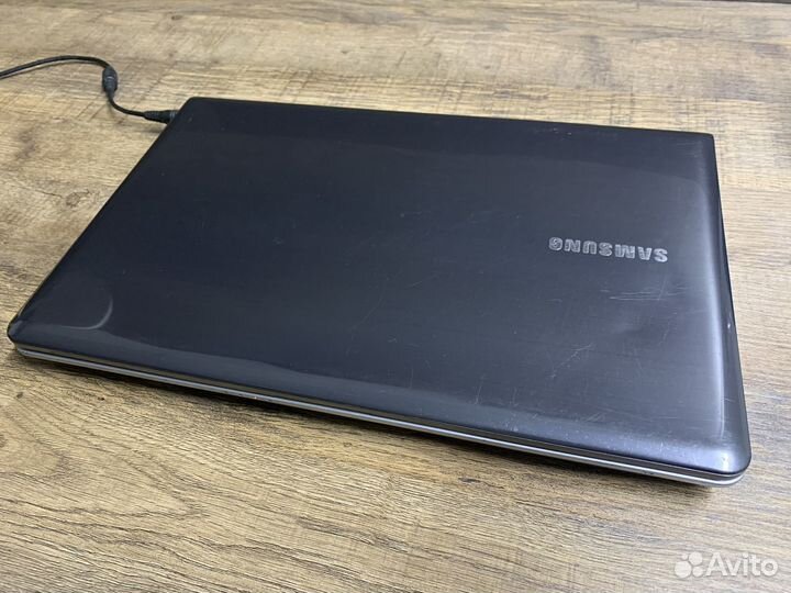 Samsung A8