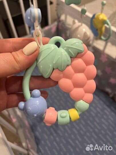 Детский мобиль на кроватку