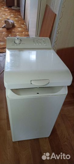 Стиральная машина на запчасти zanussi