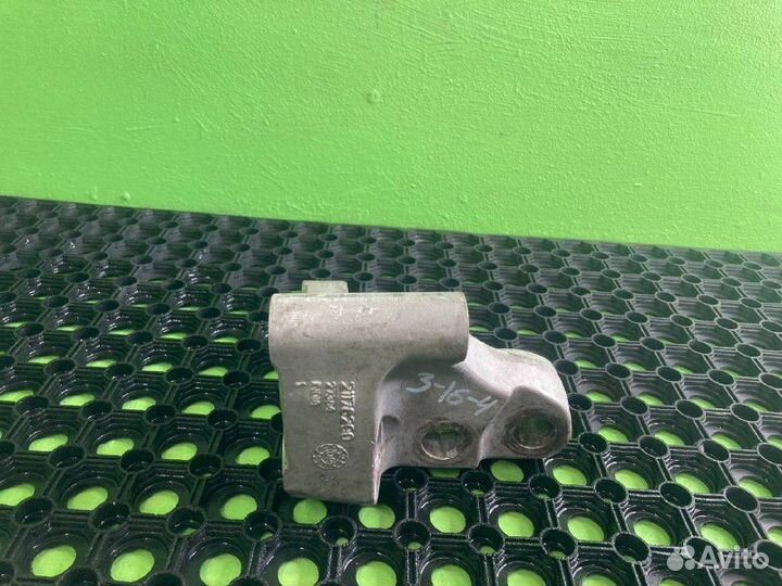 Кронштейн двигателя RVI premium