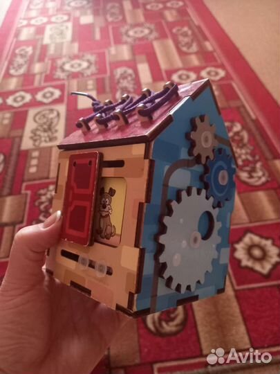 Детский бизиборд