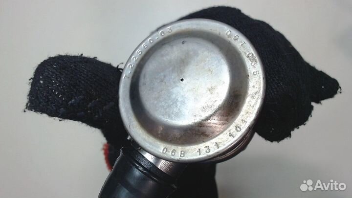 Клапан рециркуляции газов Volkswagen Passat 5, 199