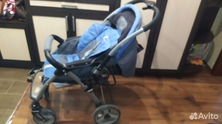 Коляска прогулочная Zibos