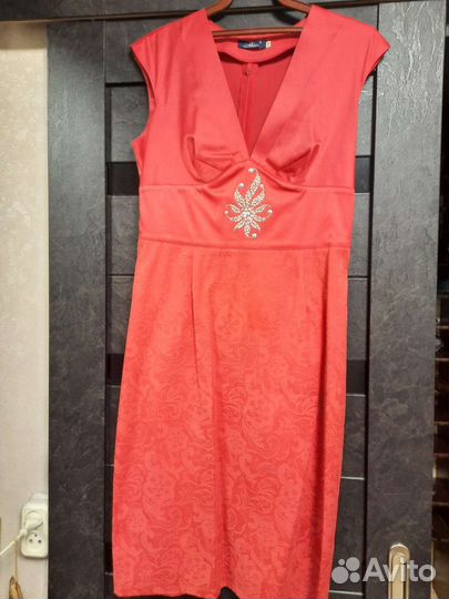 Вечернее платье 46 размера