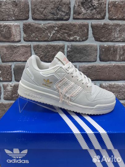 Кроссовки adidas forum exhibit low