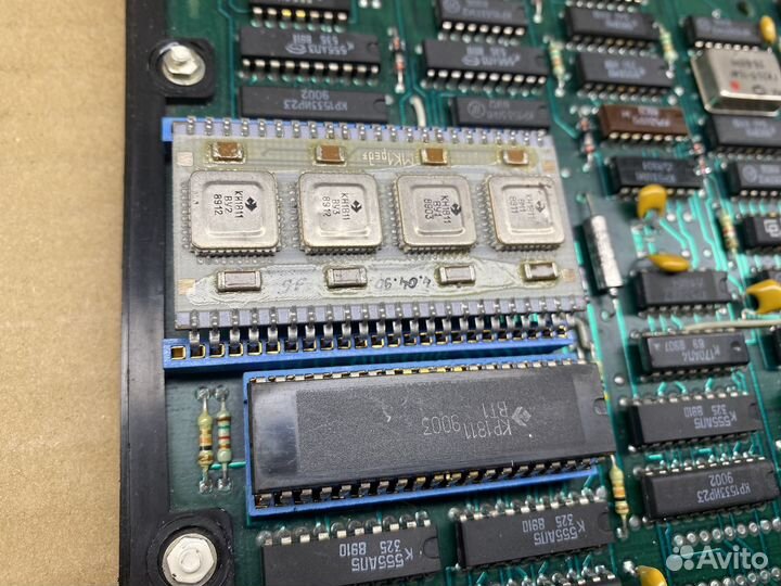 Радиодетали и плата СССР