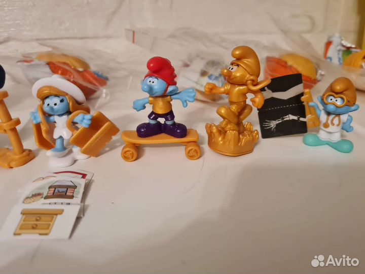 Киндер смурфики 2022