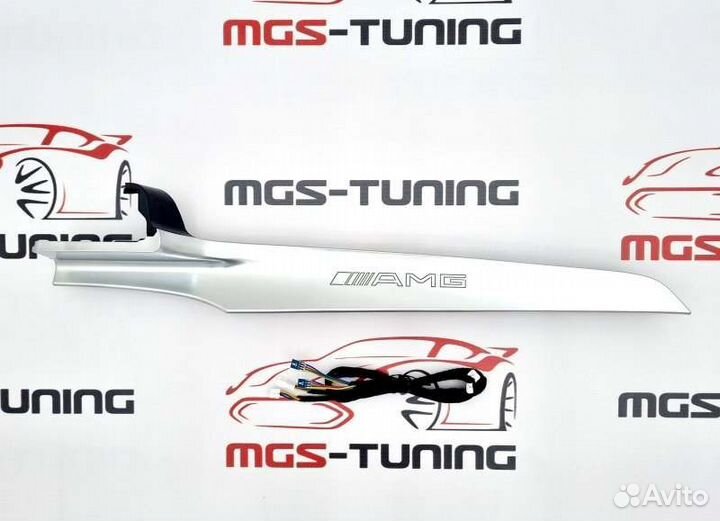 Вставка торпедо AMG с подсветкой GLC-class X253