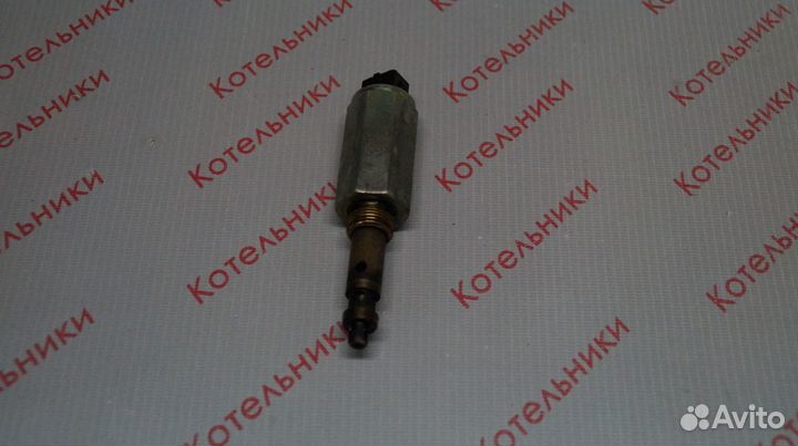 Nissan 23796-1N510 Соленоид VVL