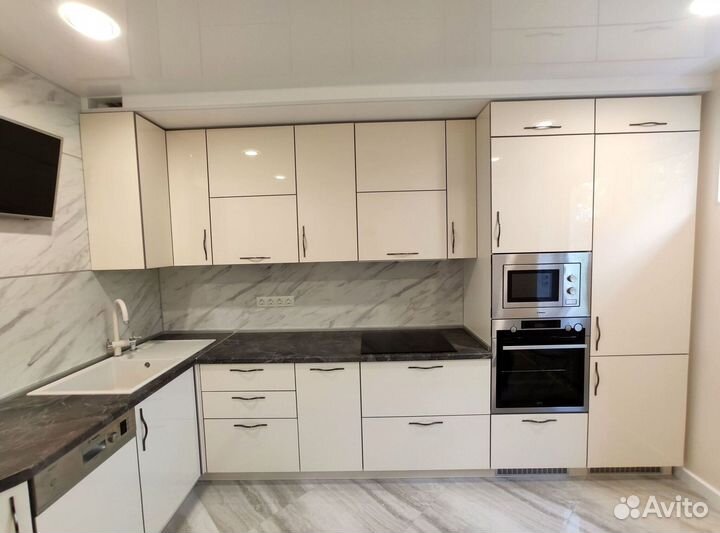 Кухонный гарнитур 