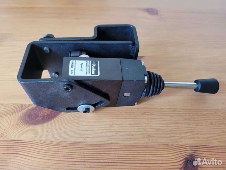 Джойстик рычаг пневмоуправление кузова Parker