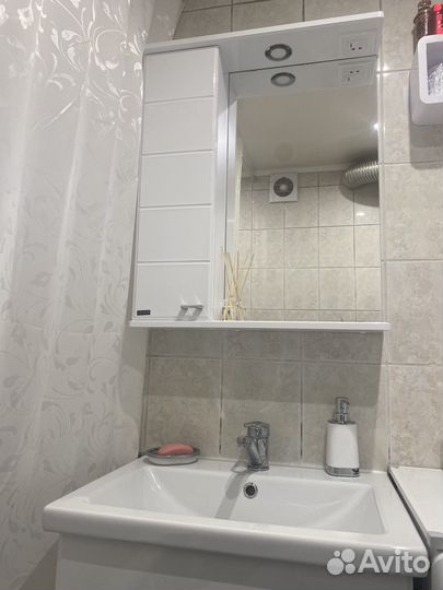 Зеркало шкаф в ванную