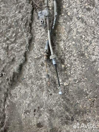 Трос ручника Hyundai Elantra HD