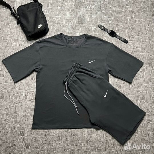 Мужской костюм летний Nike футболка и шорты