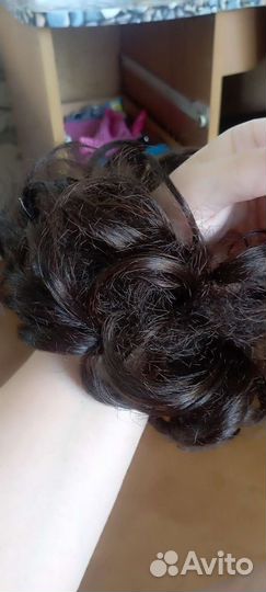 Резинка из волос, шиньон