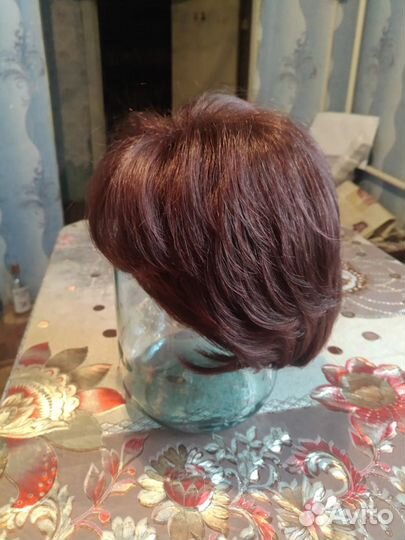 Парик женский