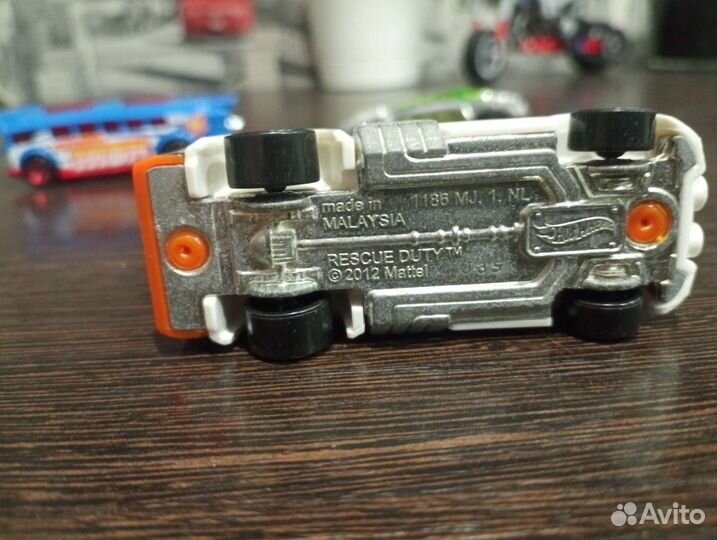 Хот вилс с железным дном