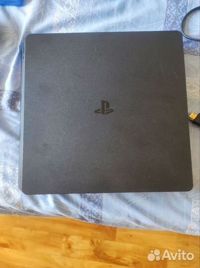 Sony PS4 slim 500gb + диски