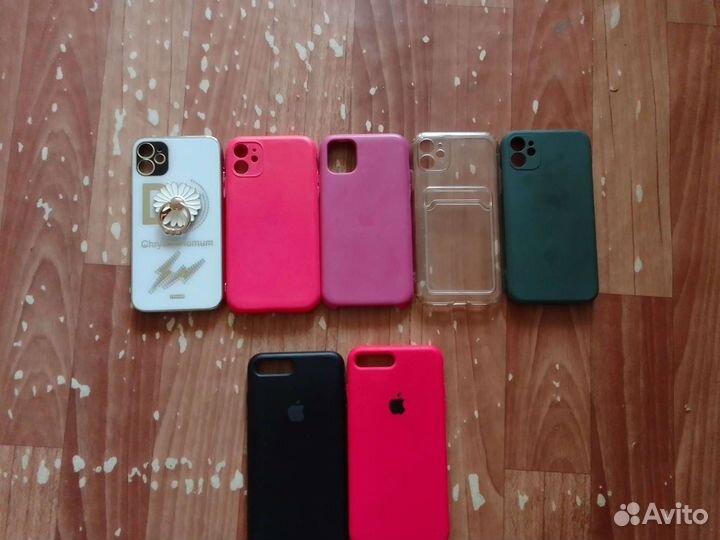 Чехлы на телефон