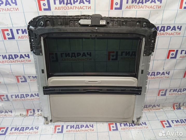 Люк Nissan Patrol (Y62)