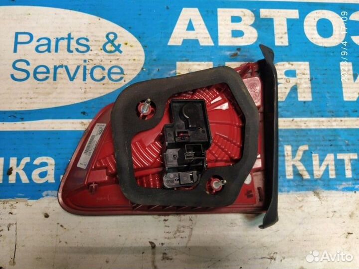 Фонарь задний правый Volkswagen Touareg 7P 10-18