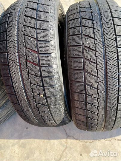 Bridgestone Blizzak Ice 205/60 R16